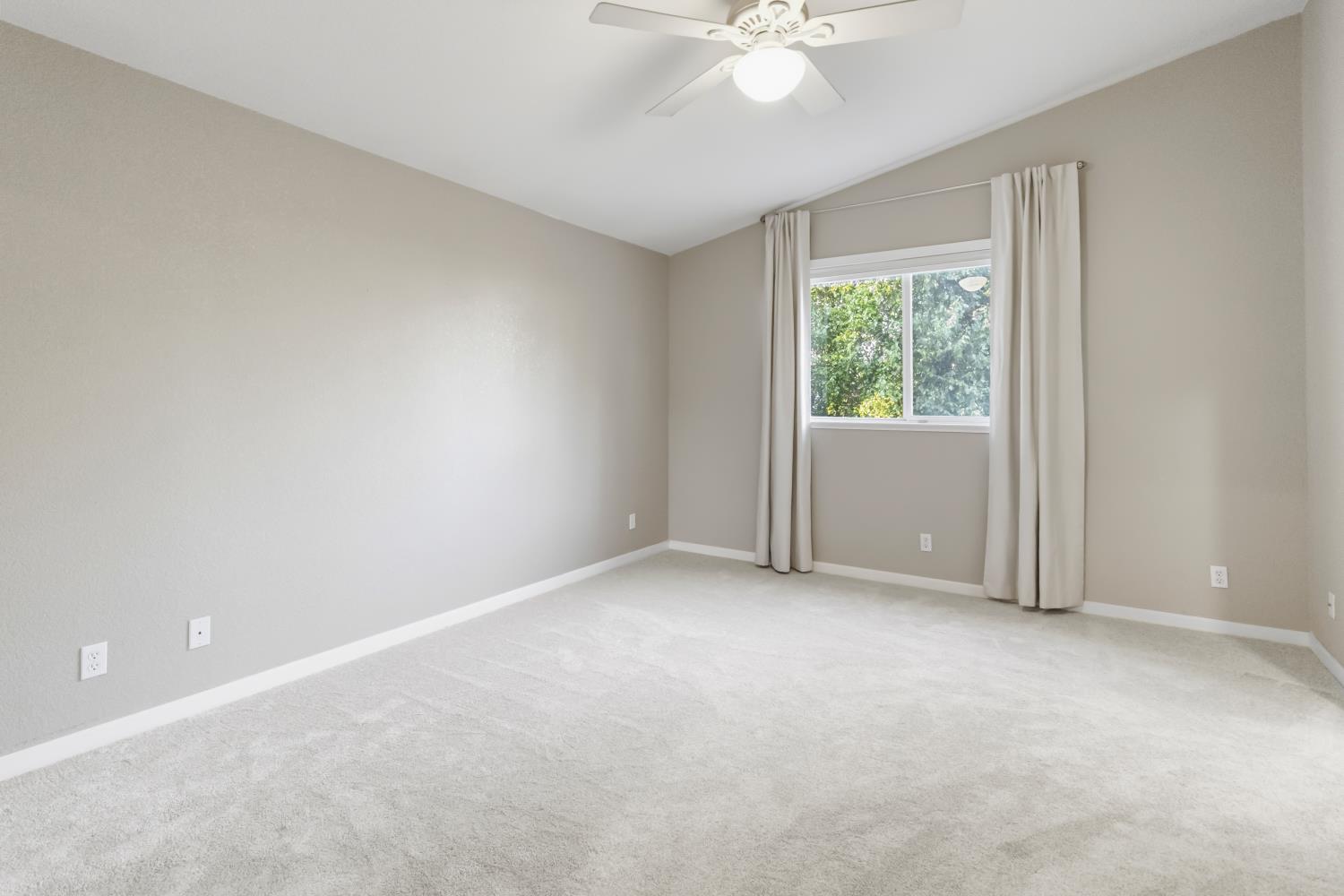 1080 Rudgwick Drive Roseville, CA 95747 - Photo 27 of 68