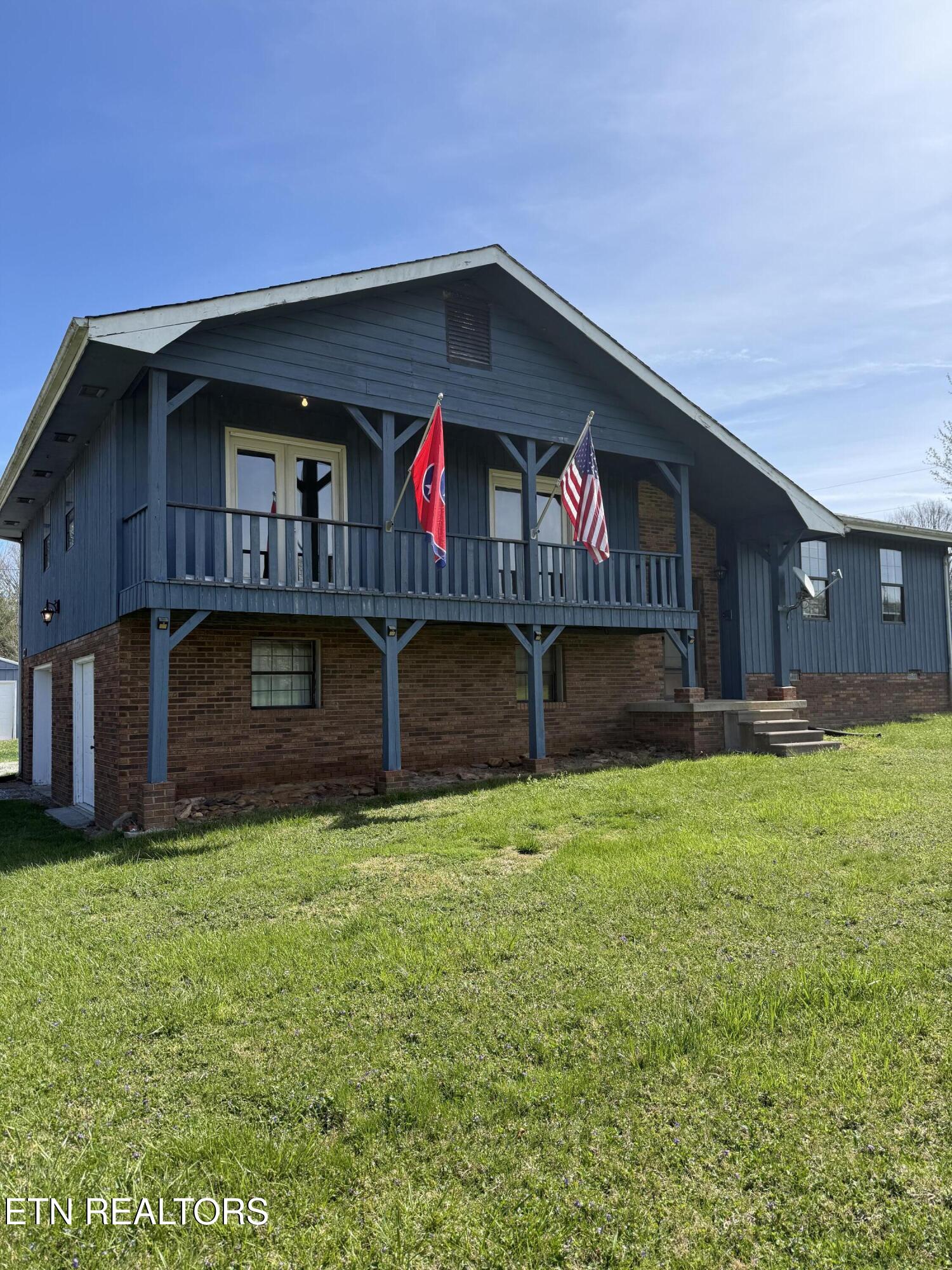 140 Acorn Lane Robbins, TN 37852 - Photo 1 of 21 IMG_2515