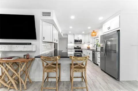 $714,999 | 2701 67th Way North, St. Petersburg, FL 33710