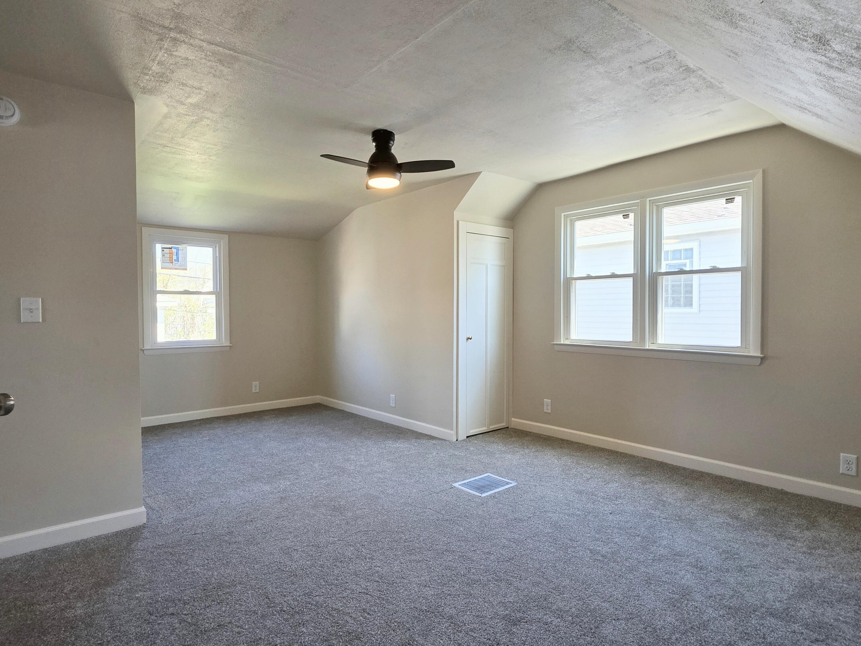 7212 West Silver Spring Drive Milwaukee, WI 53218 - Photo 20 of 28 Bedroom 3