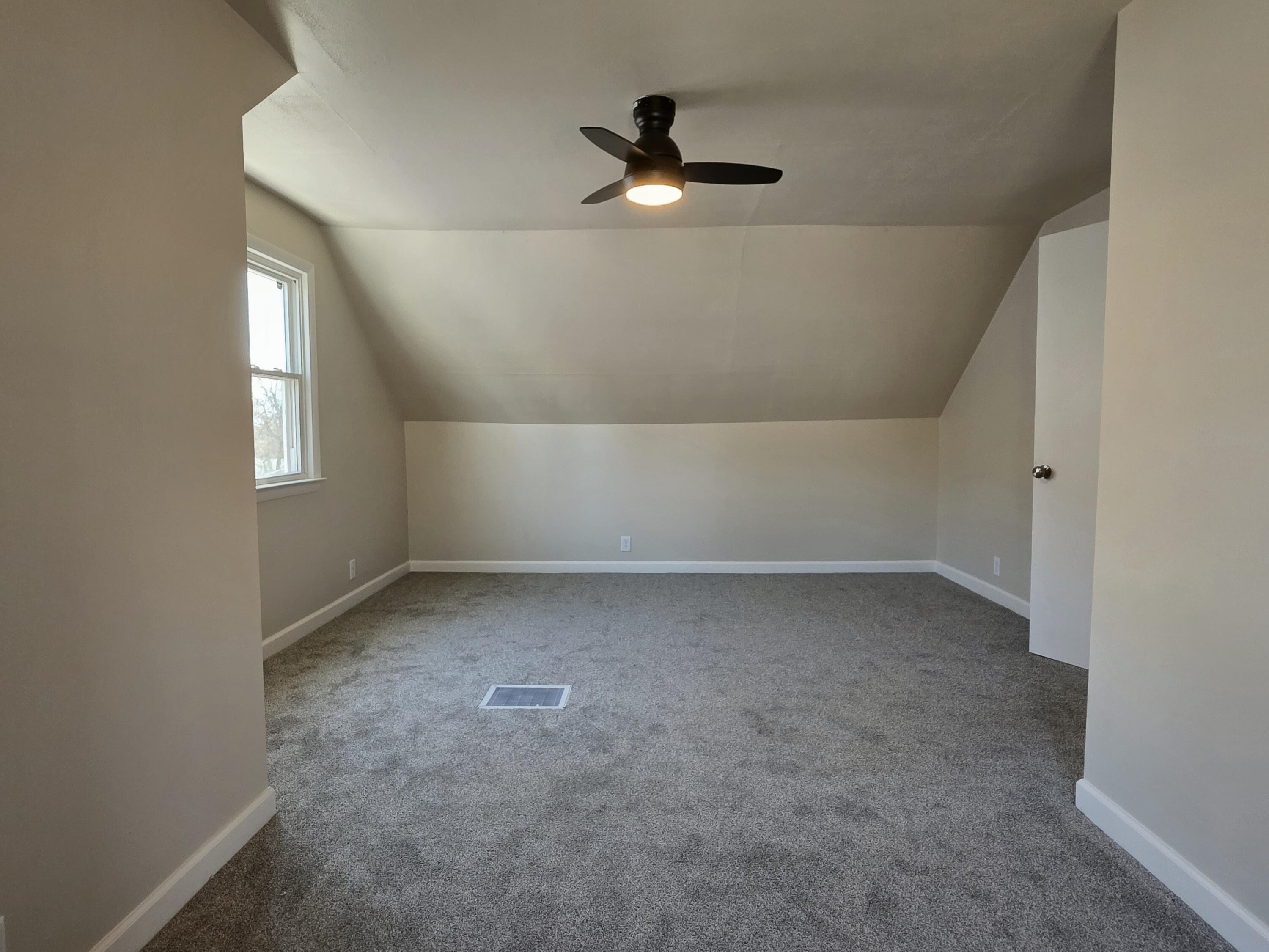 7212 West Silver Spring Drive Milwaukee, WI 53218 - Photo 21 of 28 Bedroom 3