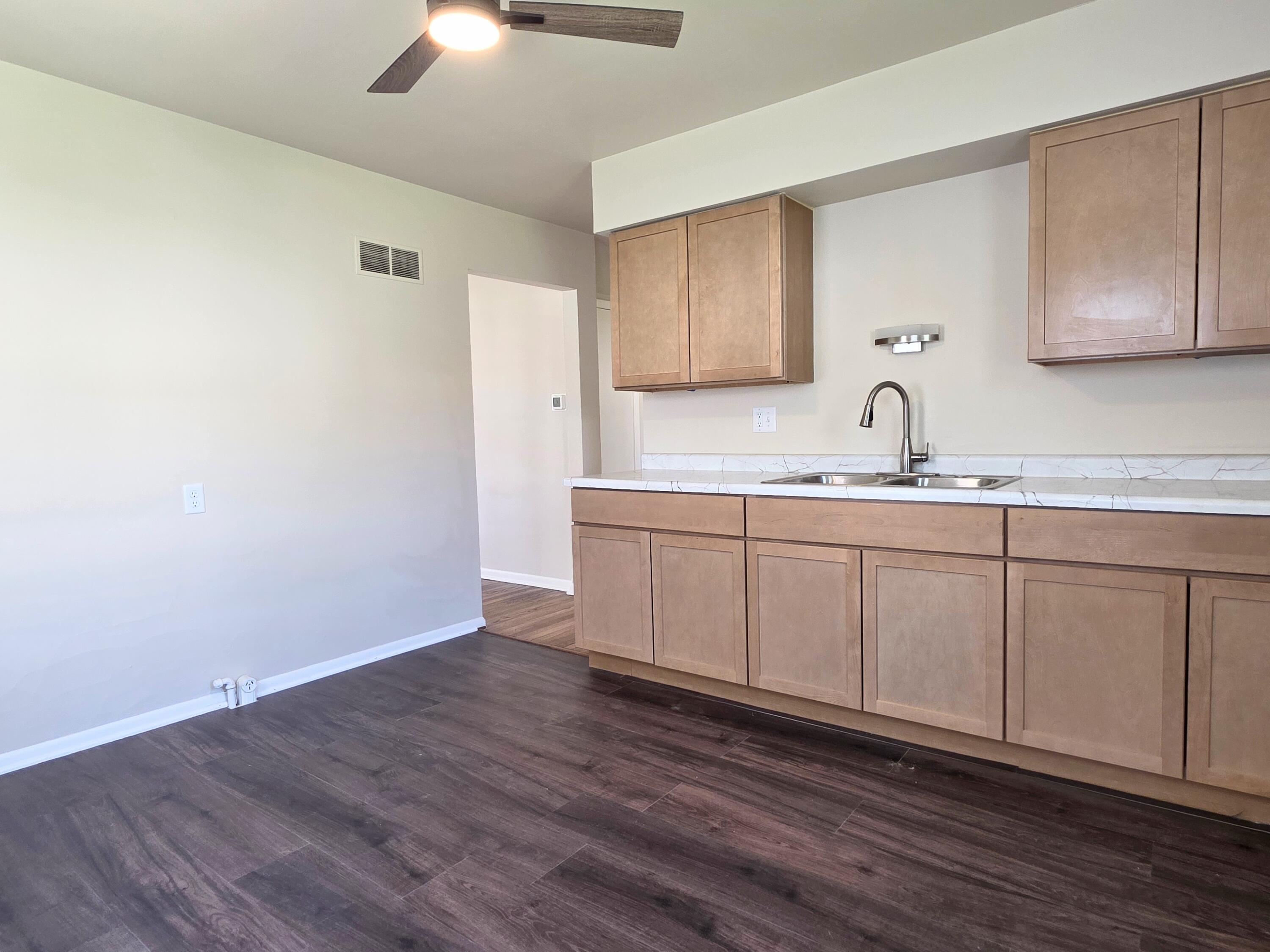 7212 West Silver Spring Drive Milwaukee, WI 53218 - Photo 10 of 28 Kitchen