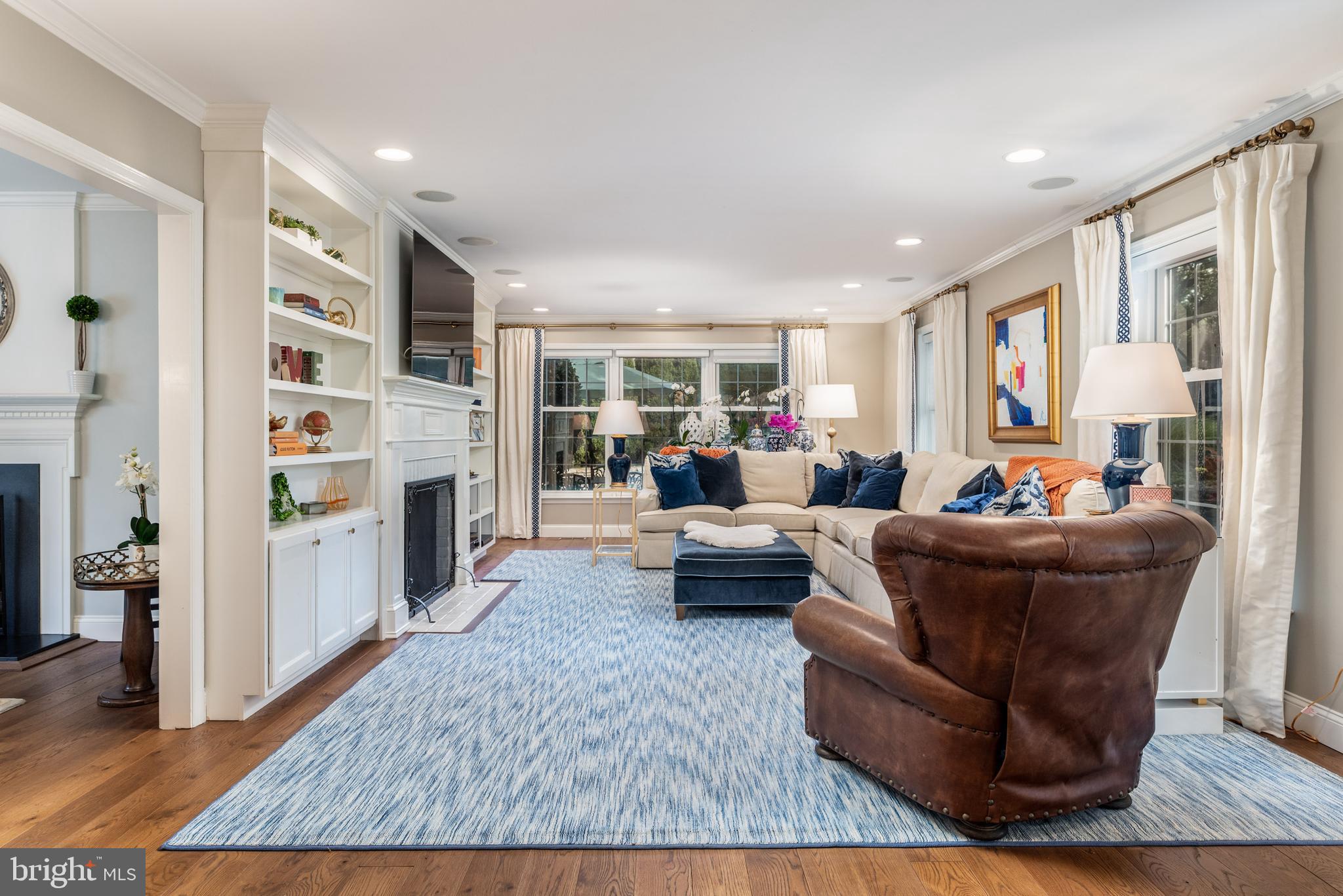 460 Woodcrest Road Wayne, PA 19087 - Photo 14 of 71 Light filled family room