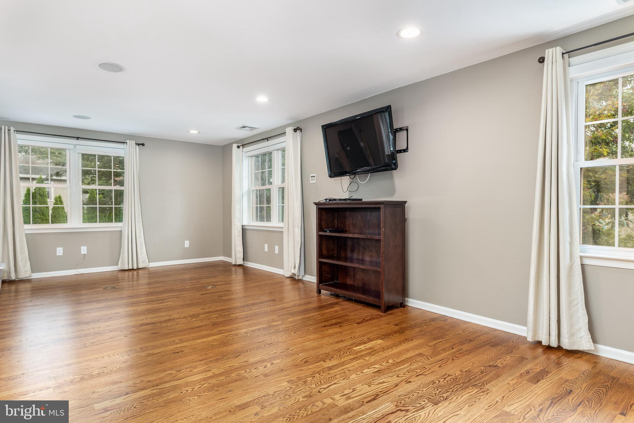 460 Woodcrest Road Wayne, PA 19087 - Photo 40 of 71 Bedroom 6