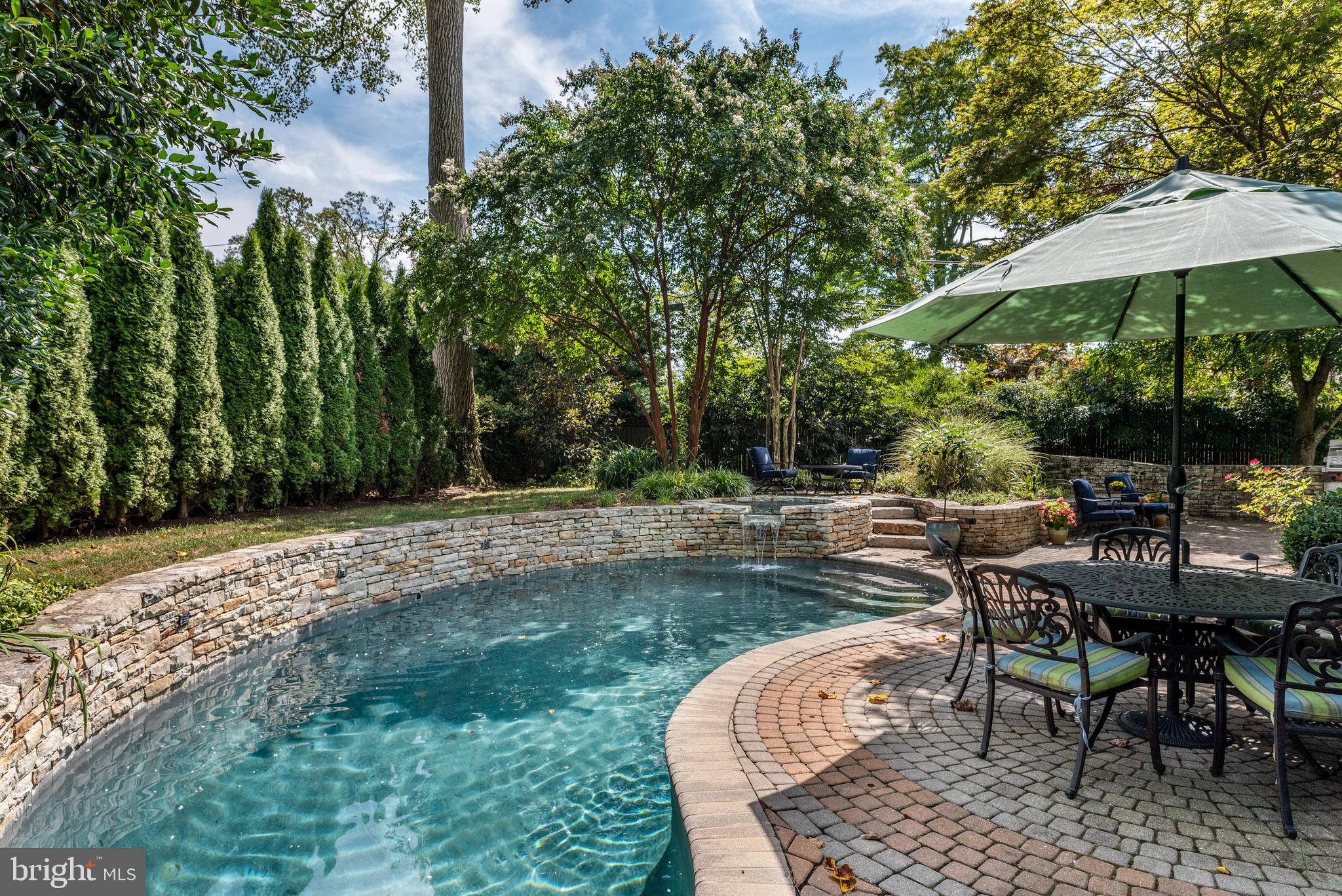 460 Woodcrest Road Wayne, PA 19087 - Photo 55 of 71 Sparkling pool with adjacent spa