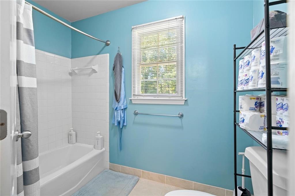10560 Haynes Bridge Road Alpharetta, GA 30022 - Photo 28 of 60 Gallery Image 28