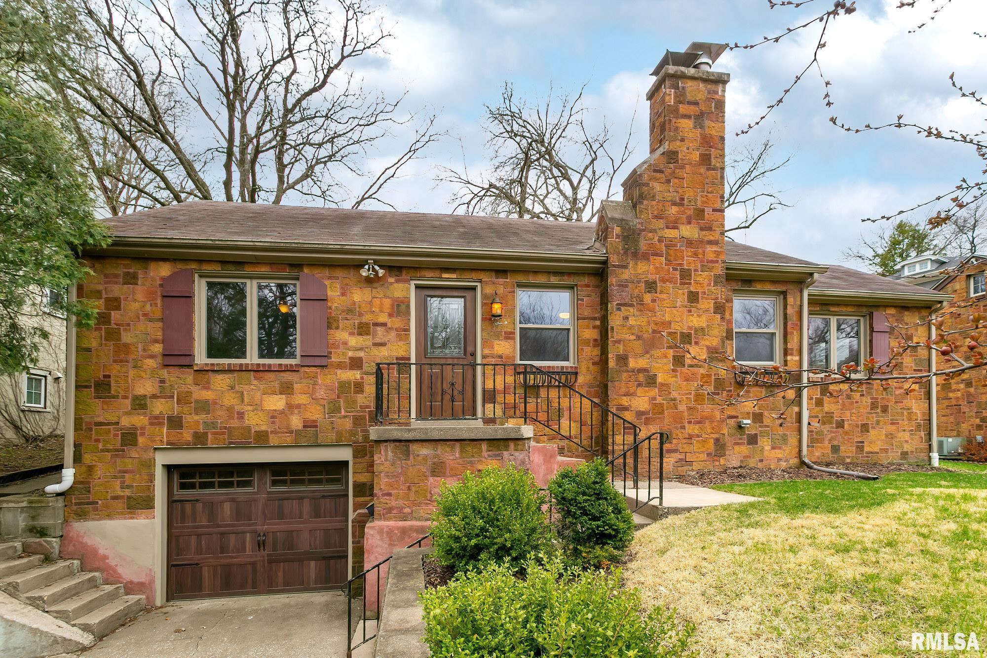 2419 Middle Road Davenport, IA 52803 - Photo 1 of 29 Gallery Image 1