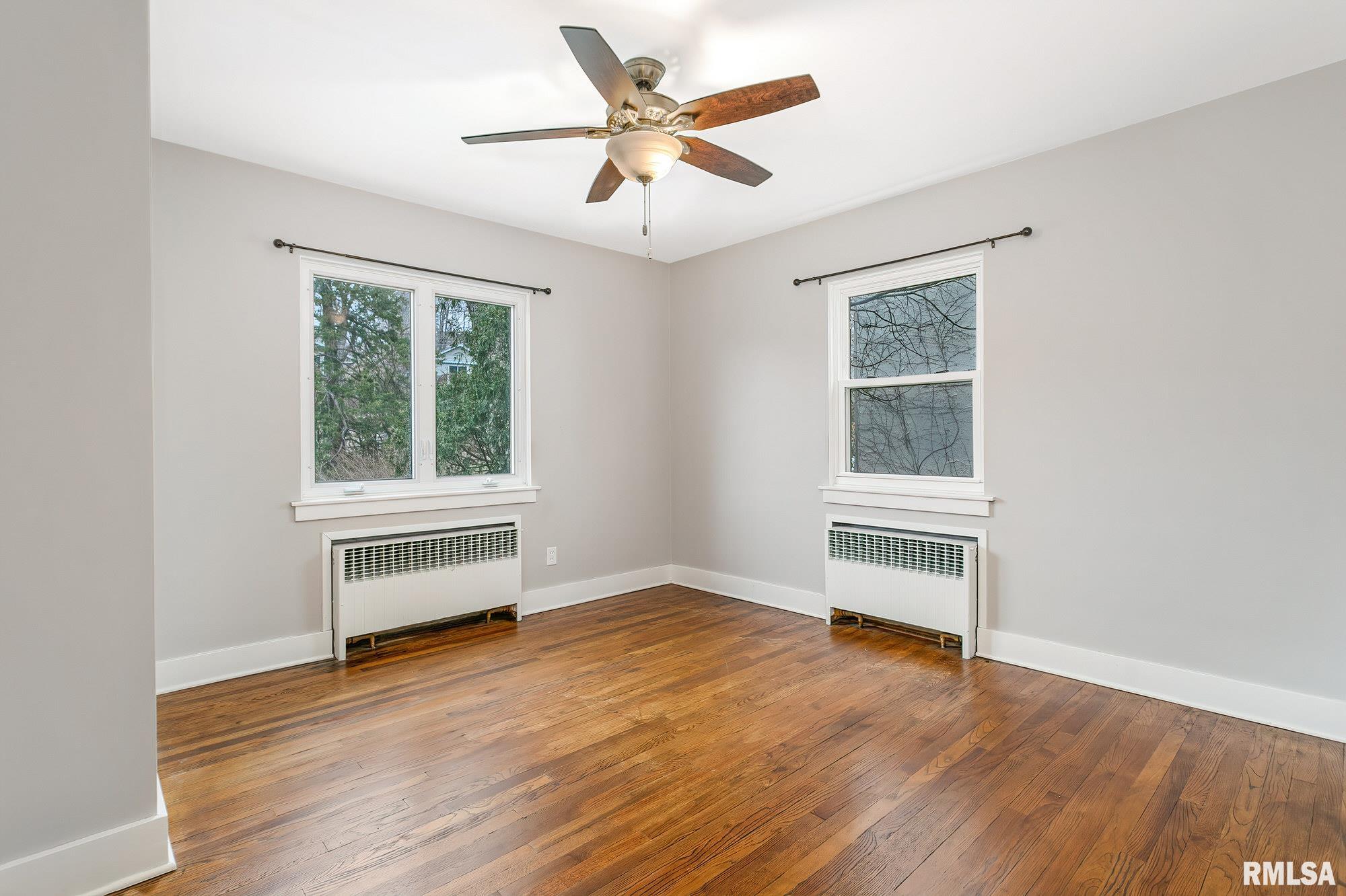 2419 Middle Road Davenport, IA 52803 - Photo 17 of 29 Gallery Image 17