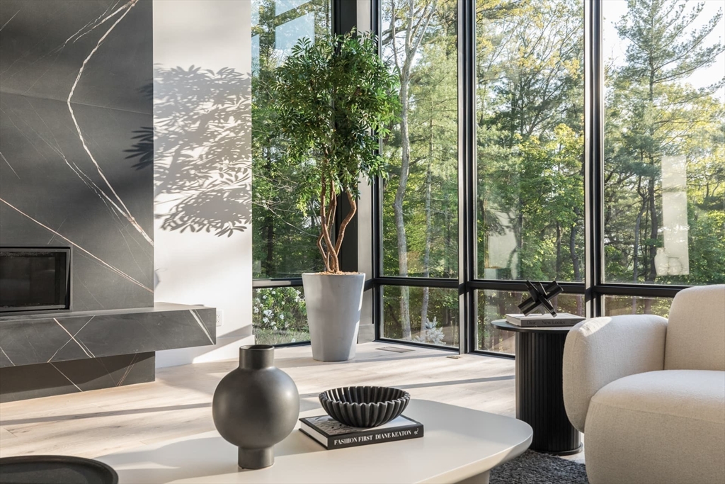 26 Spruce Hill Road Weston, MA 02493 - Photo 11 of 42