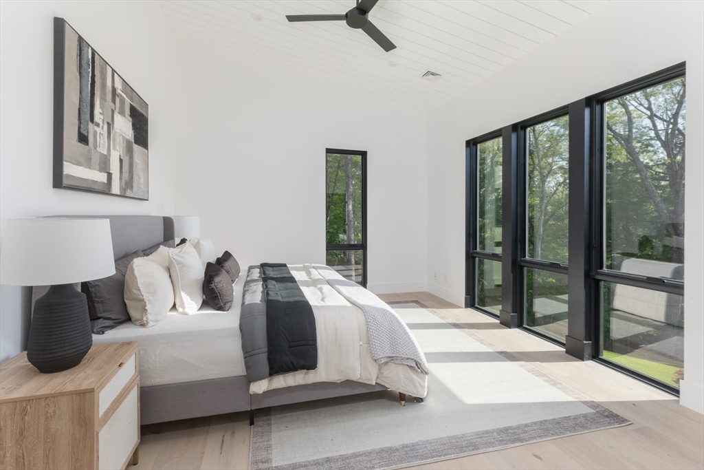 26 Spruce Hill Road Weston, MA 02493 - Photo 20 of 42