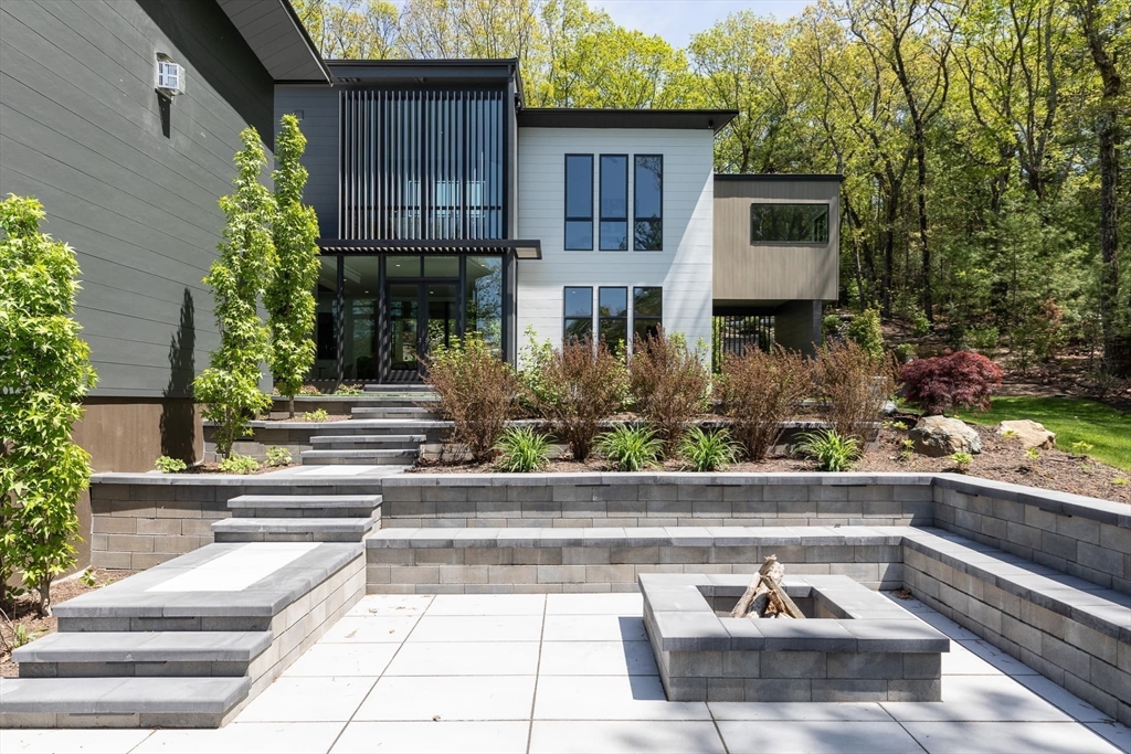 26 Spruce Hill Road Weston, MA 02493 - Photo 31 of 42