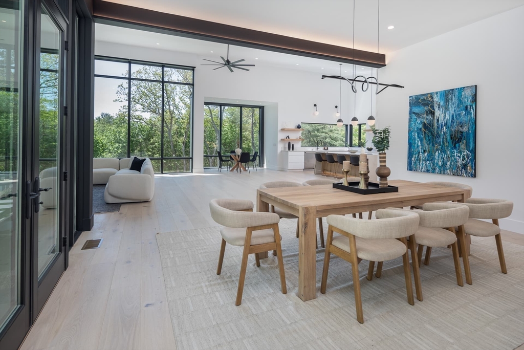 26 Spruce Hill Road Weston, MA 02493 - Photo 8 of 42