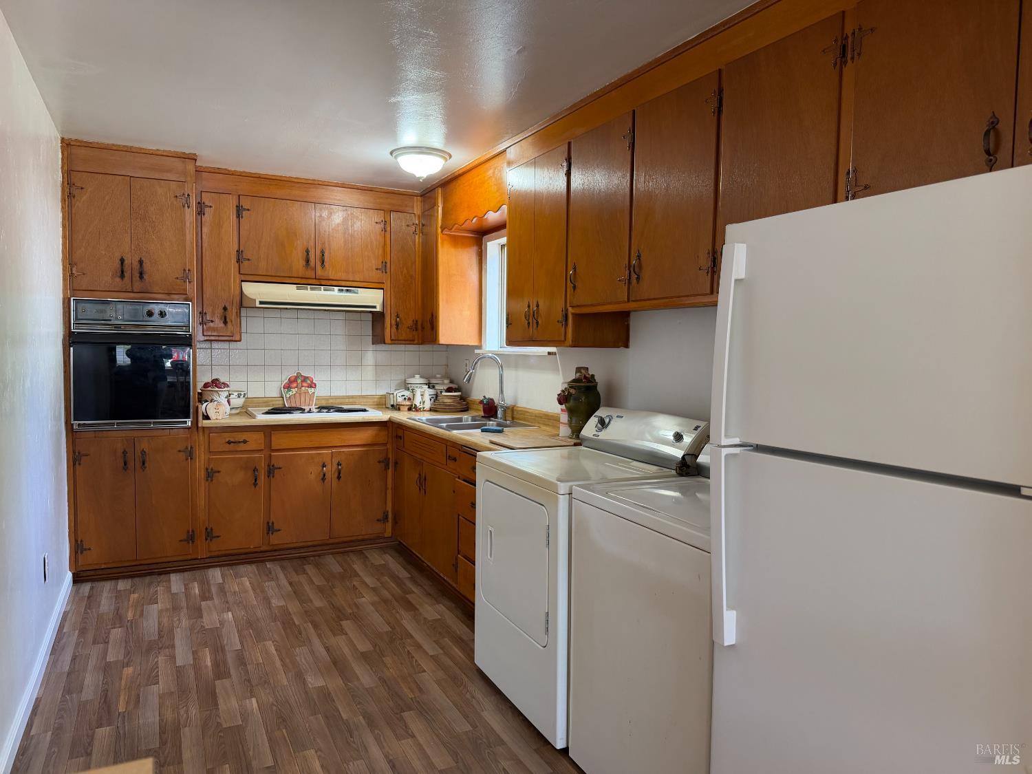 433 Brush Street Graton, CA 95444 - Photo 3 of 16