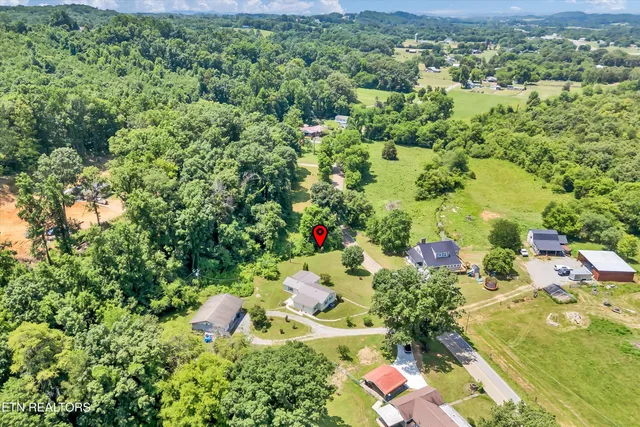 $299,900 | 921 Niles Ferry Road, Greenback, TN 37742