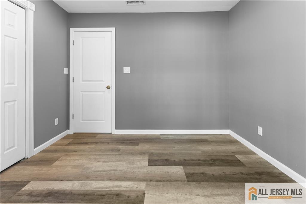 4 Burnham Road East Brunswick, NJ 08816 - Photo 11 of 25 a view of an empty room