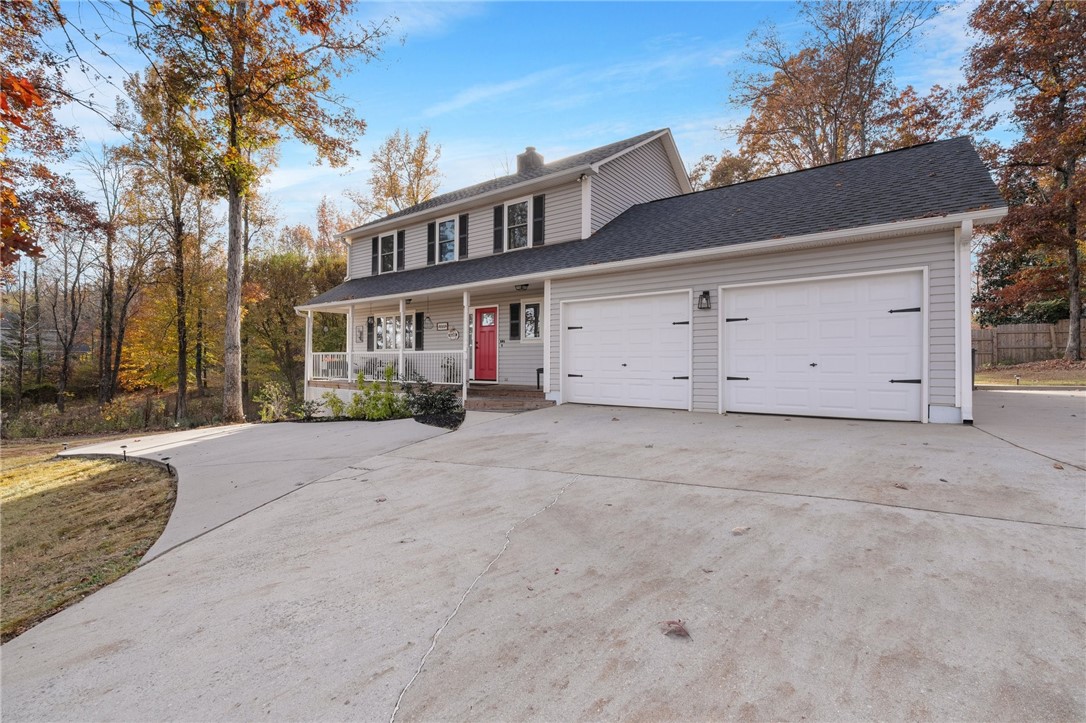 585 Issaqueena Trail Clemson, SC 29631 - Photo 11 of 44