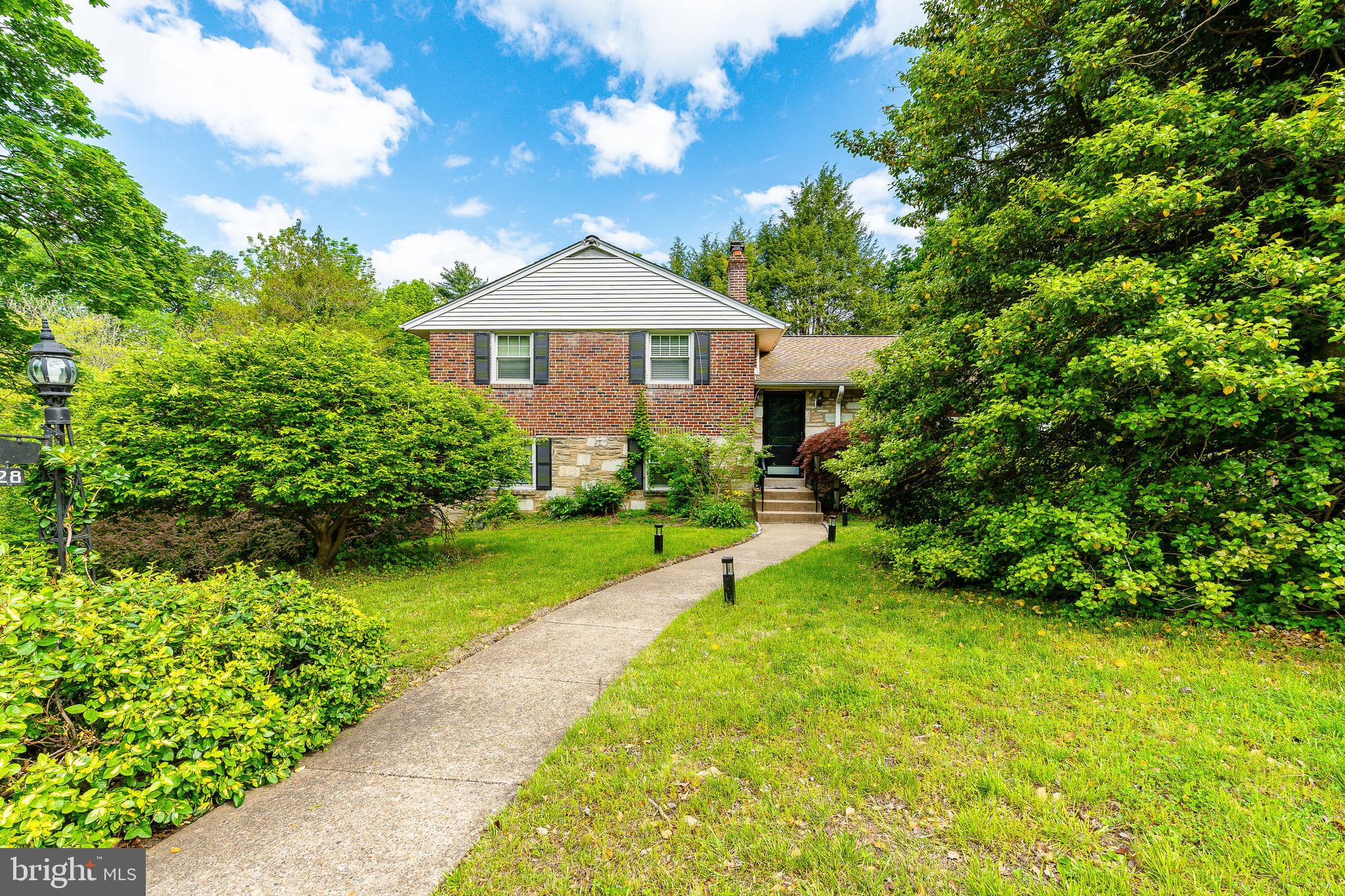 1128 Coventry Road Cheltenham, PA 19012 - Photo 2 of 30