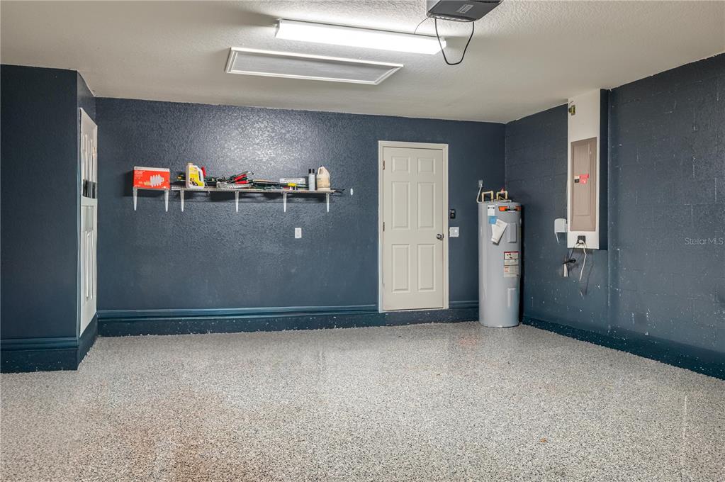 501 Interlock Street Lake Alfred, FL 33850 - Photo 34 of 35 an empty room with closet and windows
