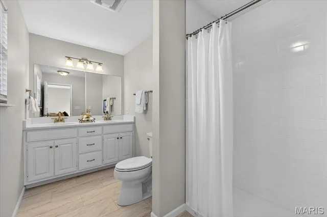 $330,000 | 8 Bittersweet Drive, St. Clair, MO 63077