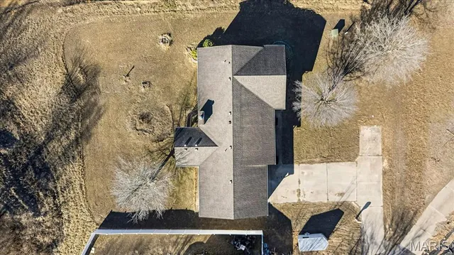 $330,000 | 8 Bittersweet Drive, St. Clair, MO 63077