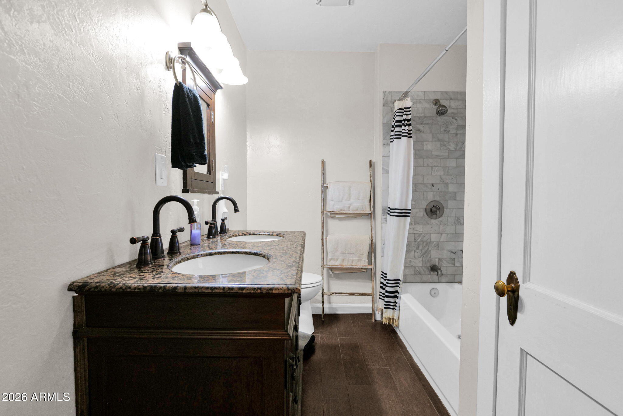 2225 West Morten Avenue, Unit 3 Phoenix, AZ 85021 - Photo 35 of 43 35-web-or-mls-P1582338