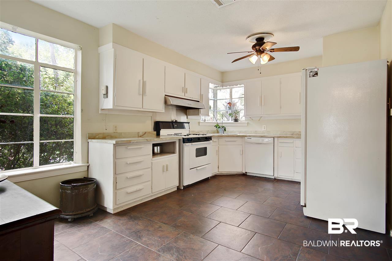1159 Selma Street Mobile, AL 36604 - Photo 19 of 24