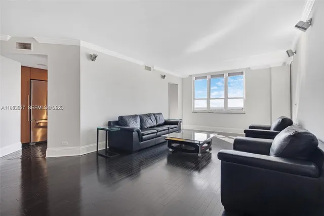 $6,750 | 701 Brickell Key Boulevard, Unit 2103, Miami, FL 33131