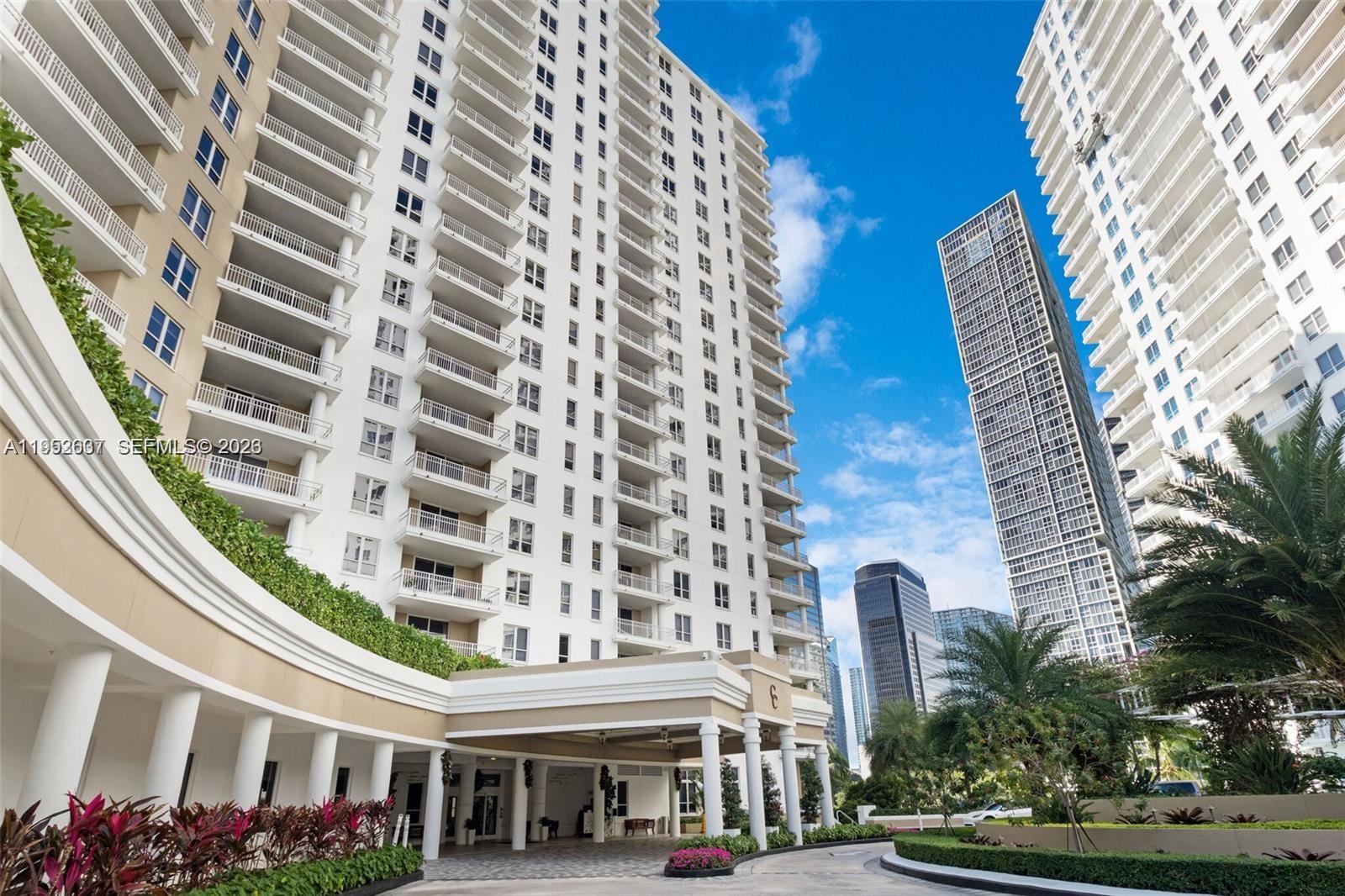 701 Brickell Key Boulevard, Unit 2103 Miami, FL 33131 - Photo 36 of 38