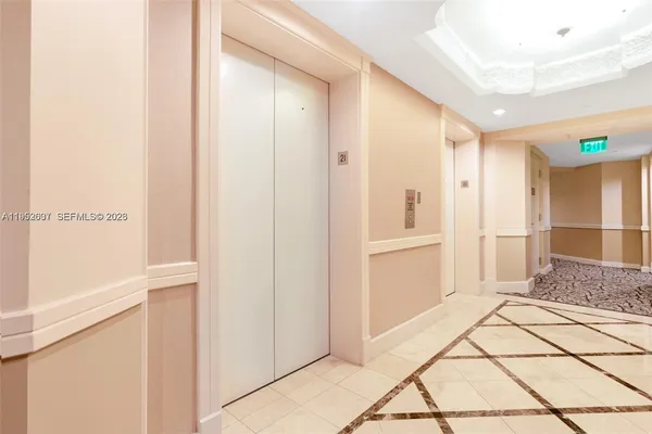 $6,350 | 701 Brickell Key Boulevard, Unit 2103, Miami, FL 33131