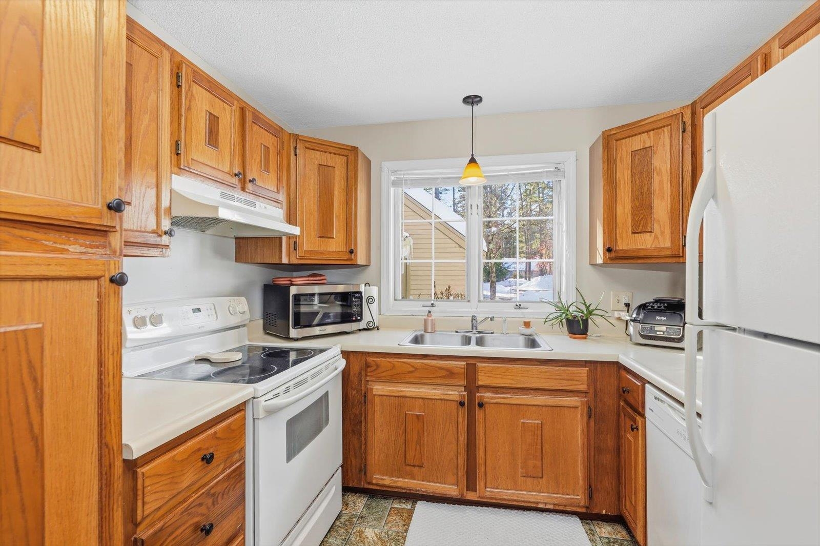 29 Perry Lane, Unit 3 Swanzey, NH 03446 - Photo 11 of 39