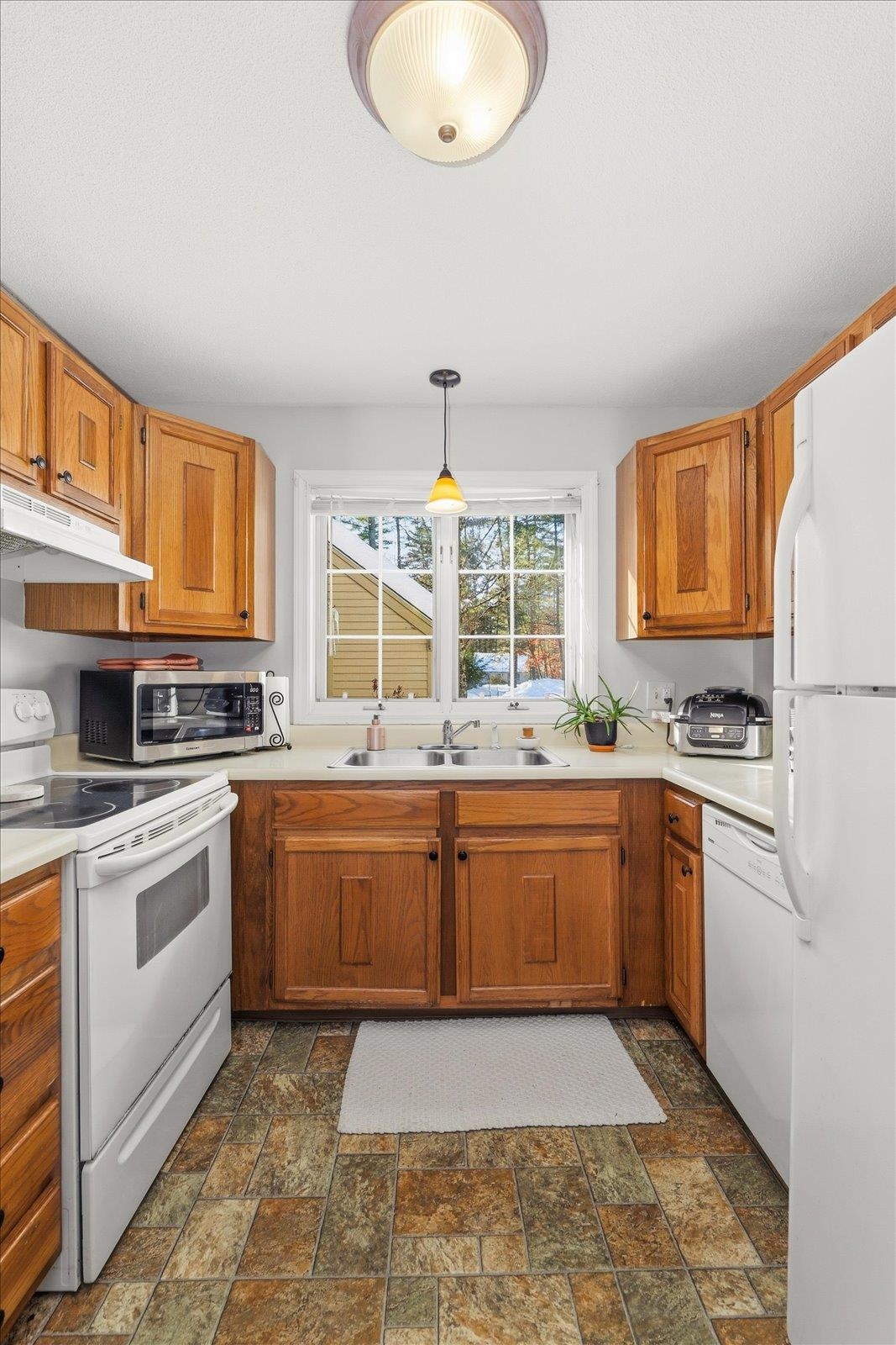 29 Perry Lane, Unit 3 Swanzey, NH 03446 - Photo 12 of 39