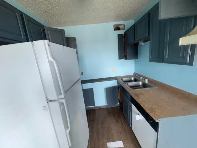 $340,000 | 105 Pecos Place, Plainview, TX 79072