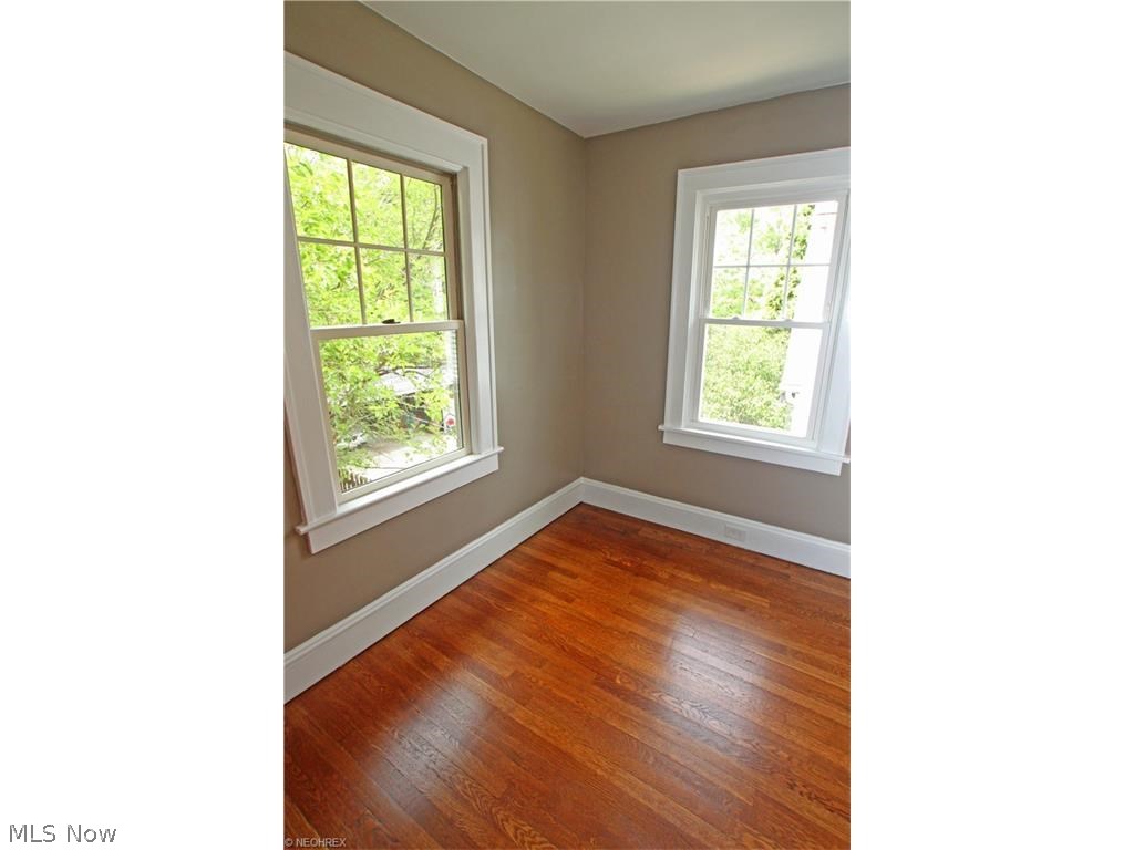 3280 Stockholm Road Cleveland, OH 44120 - Photo 22 of 35