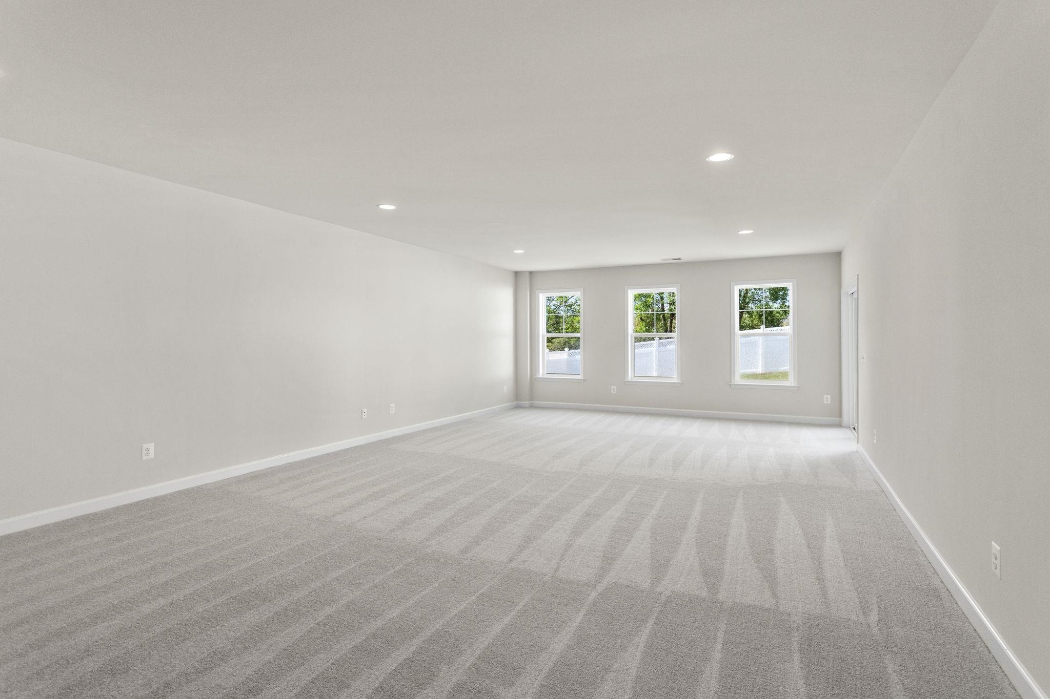 2784 Rutlege Road, Unit 188 Harrisonburg, VA 22801 - Photo 7 of 30 an empty room with windows