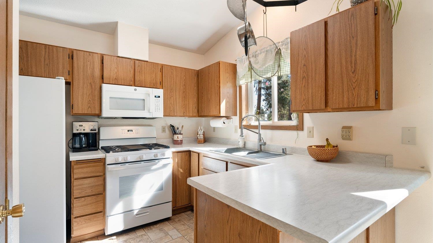 15312 North Neptune Street Mead, WA 99021 - Photo 8 of 24 Gallery Image 8
