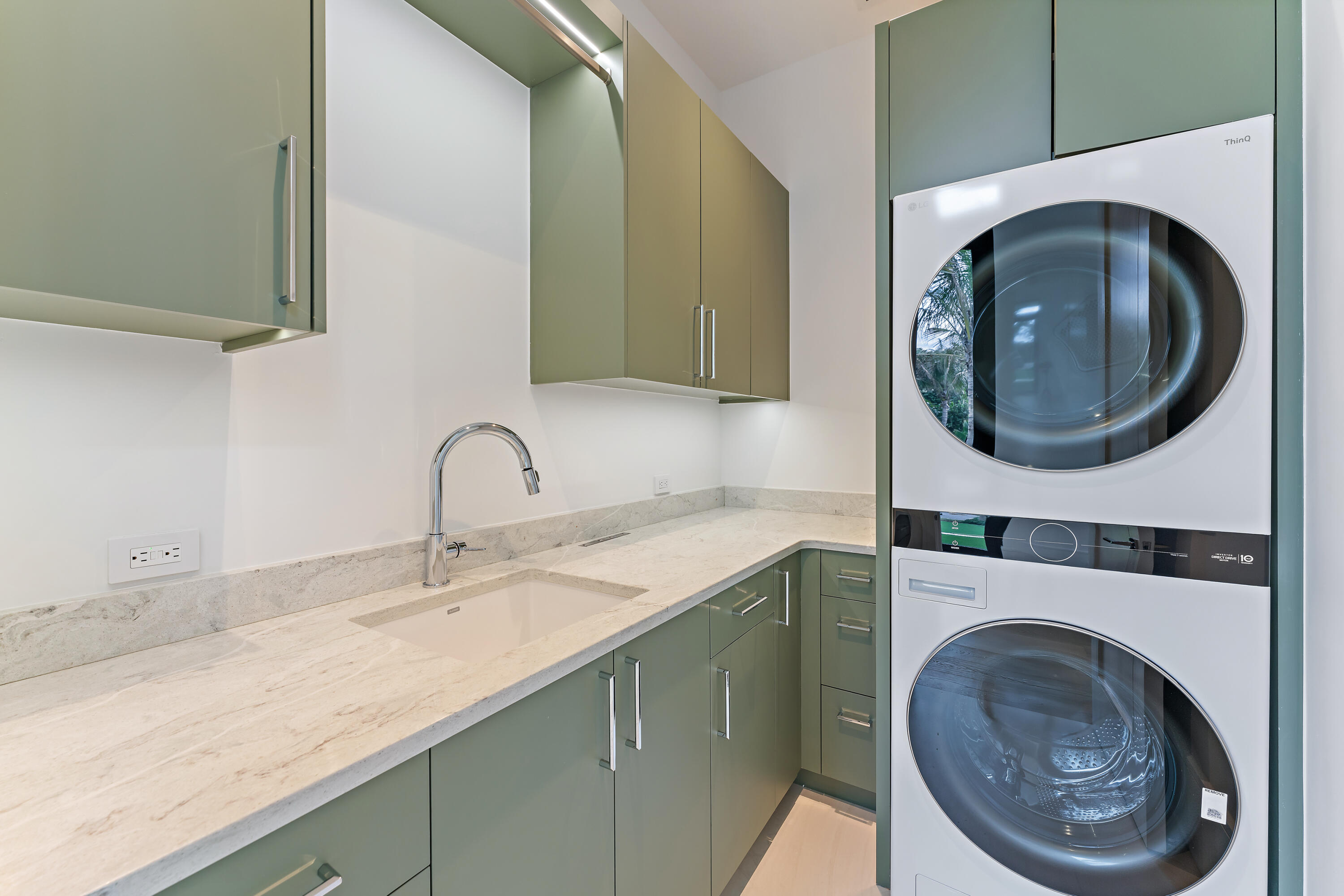 7 South Beach Road Jupiter Island, FL 33455 - Photo 48 of 66 070-7BeachRd-Jupiter-FULL
