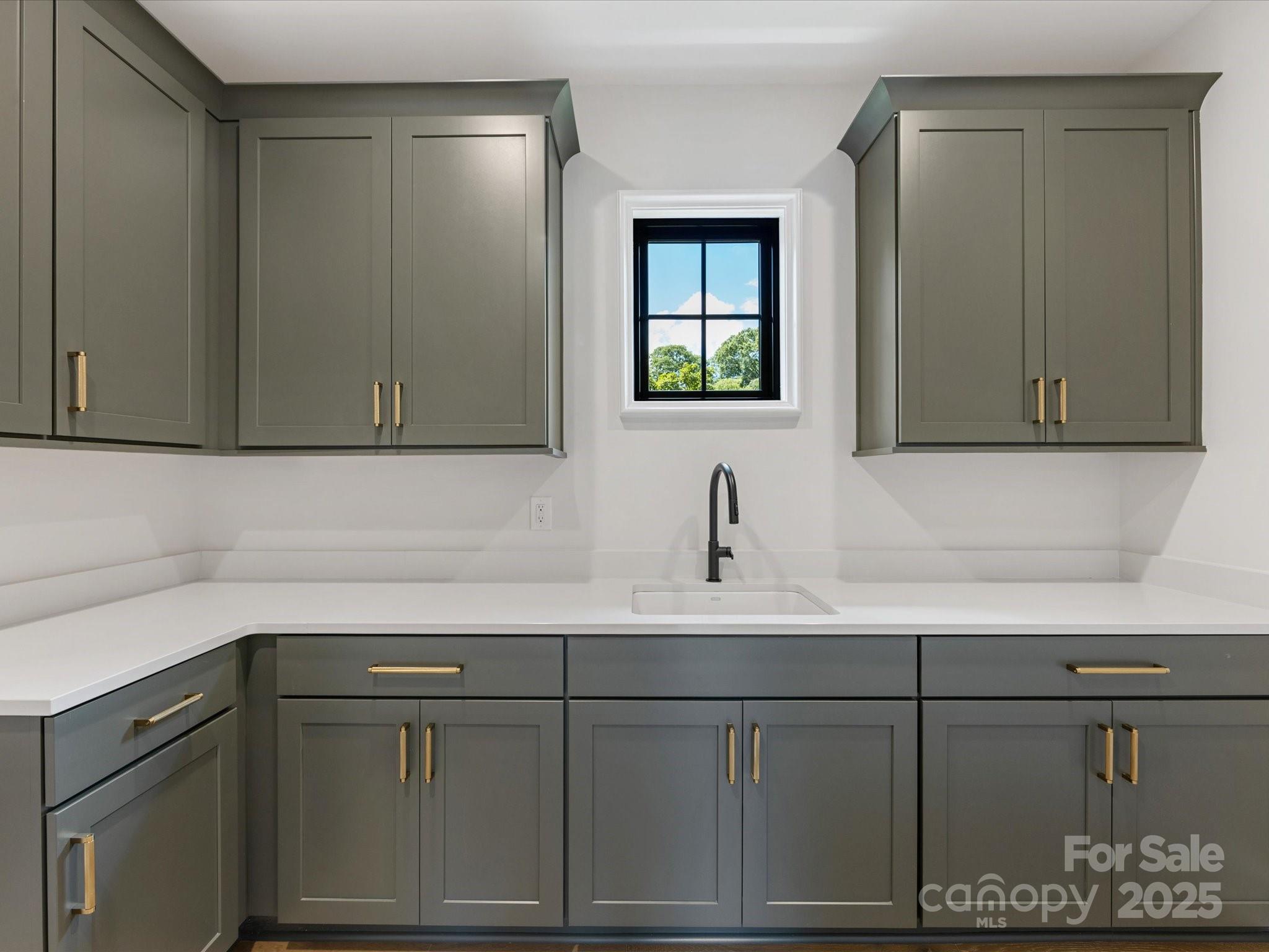 2608 Croydon Road Charlotte, NC 28209 - Photo 35 of 45 Gallery Image 35