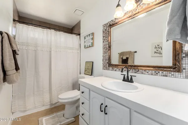 $599,000 | 735 South Winthrop Circle, Mesa, AZ 85204