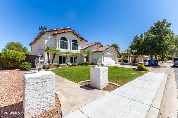 $599,000 | 735 South Winthrop Circle, Mesa, AZ 85204