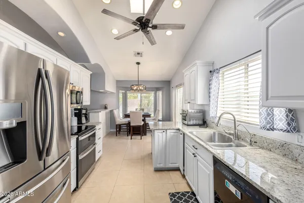 $599,000 | 735 South Winthrop Circle, Mesa, AZ 85204