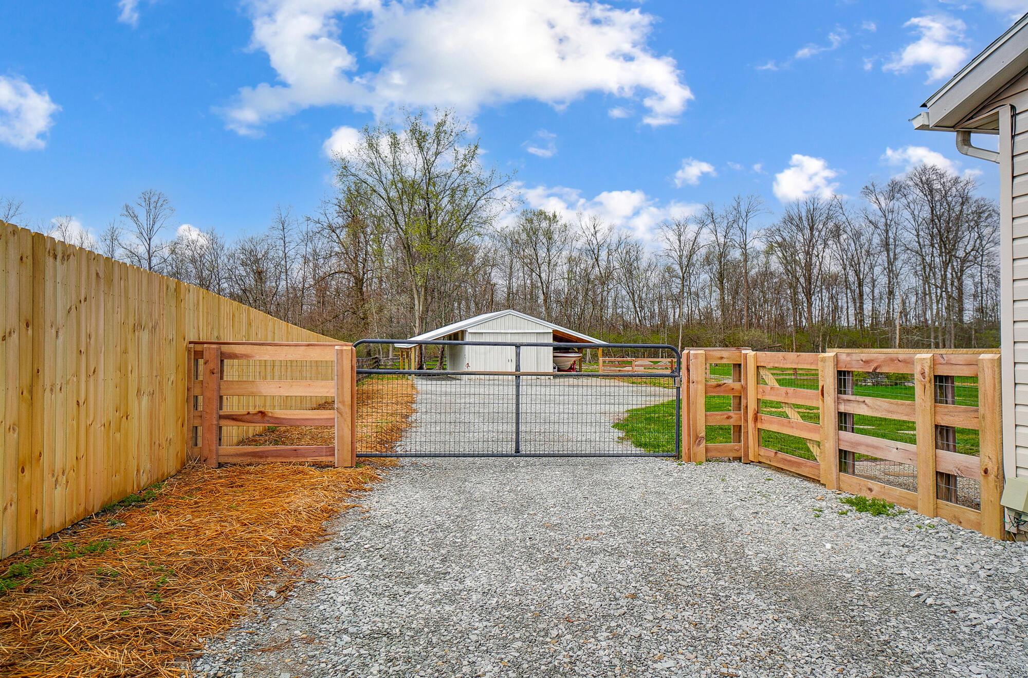 4645 Willow Dale Road Springfield, OH 45502 - Photo 46 of 55 046