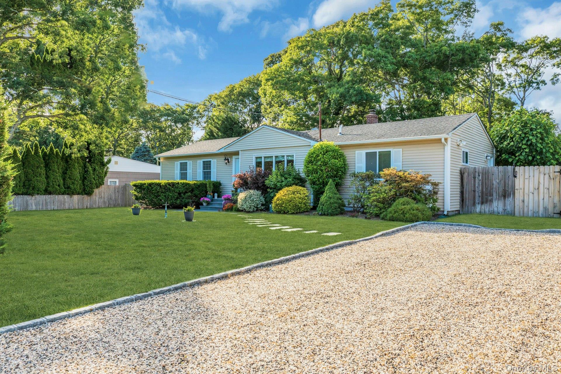 116 West Tiana Road Hampton Bays, NY 11946 - Photo 35 of 50
