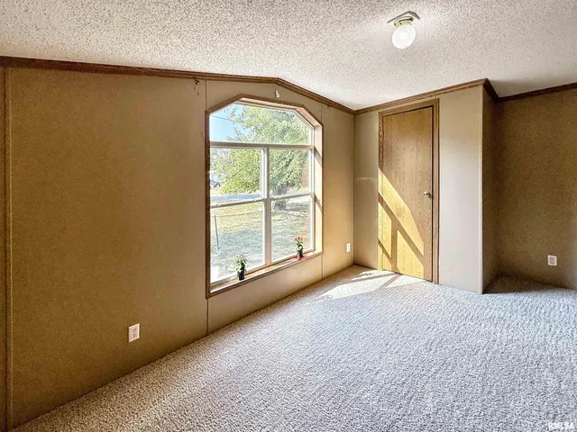 $75,000 | 200 Madison Street, Carterville, IL 62918