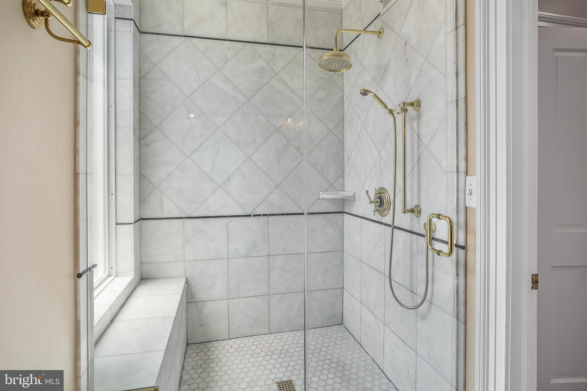 409 A Street Southeast Washington, DC 20003 - Photo 14 of 21 Beautiful Full Bathroom