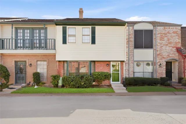 $1,395 | 7700 Creekbend Drive, Unit 75, Houston, TX 77071