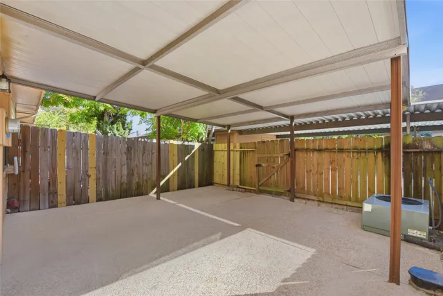 $1,395 | 7700 Creekbend Drive, Unit 75, Houston, TX 77071