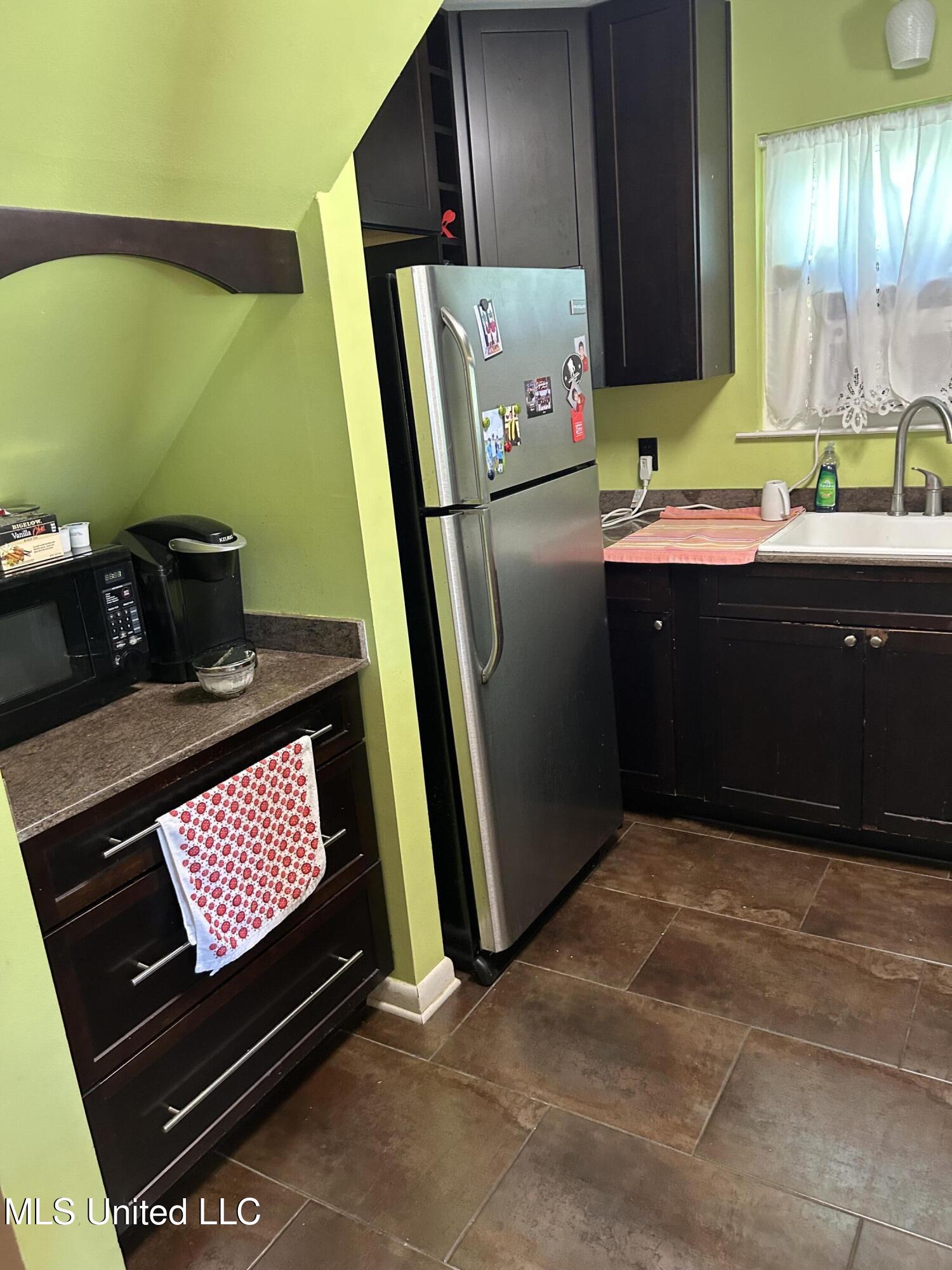 6837 Hilo Street Diamondhead, MS 39525 - Photo 6 of 35 IMG_8898