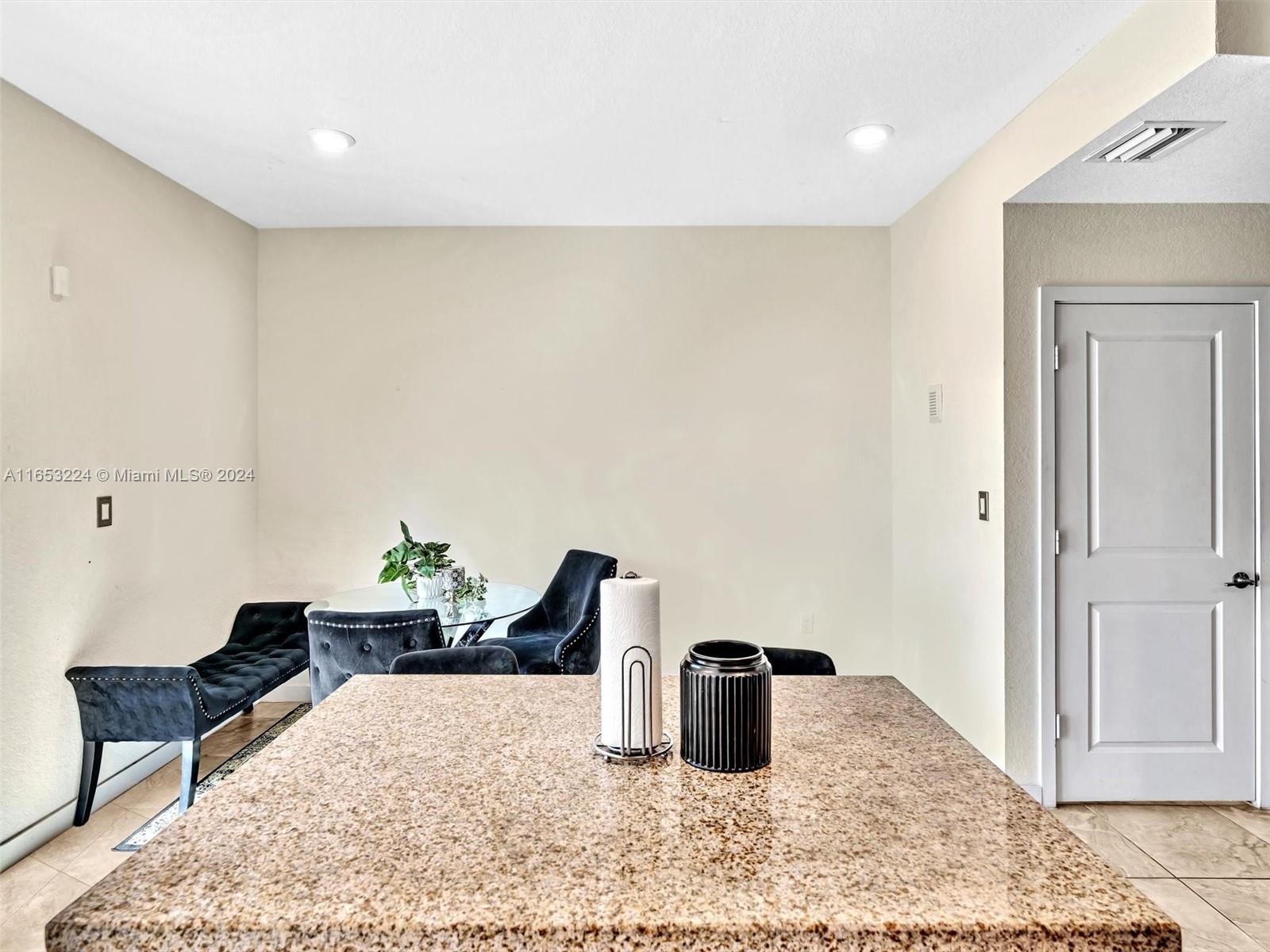13348 Southwest 250th Street Homestead, FL 33032 - Photo 17 of 39 Gallery Image 17