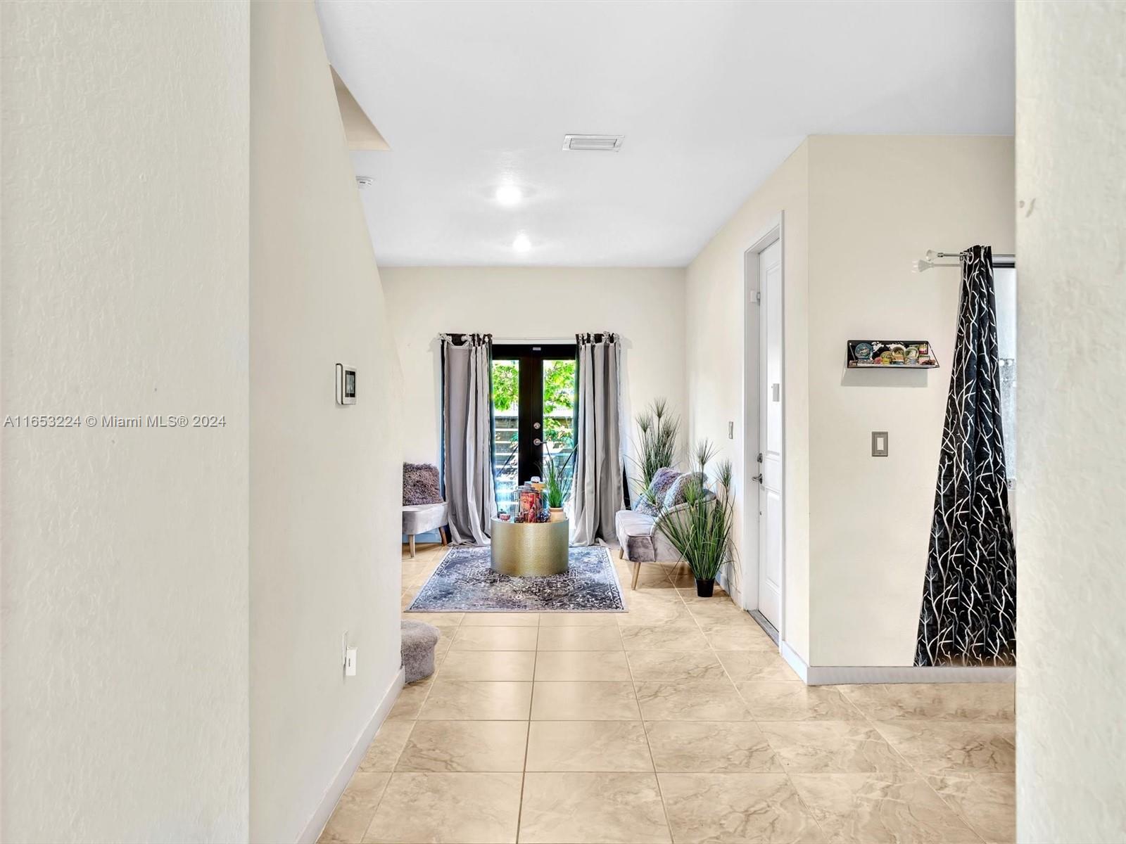 13348 Southwest 250th Street Homestead, FL 33032 - Photo 19 of 39 Gallery Image 19