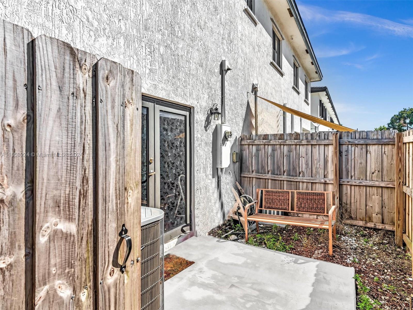 13348 Southwest 250th Street Homestead, FL 33032 - Photo 36 of 39 Gallery Image 36